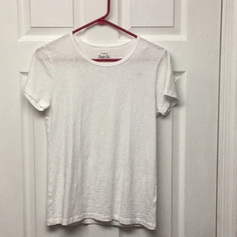 White j crew studio tee with tags